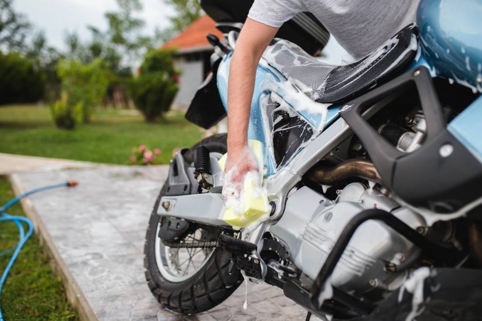 Cleaning motorcycle fairing for a gleaming ride